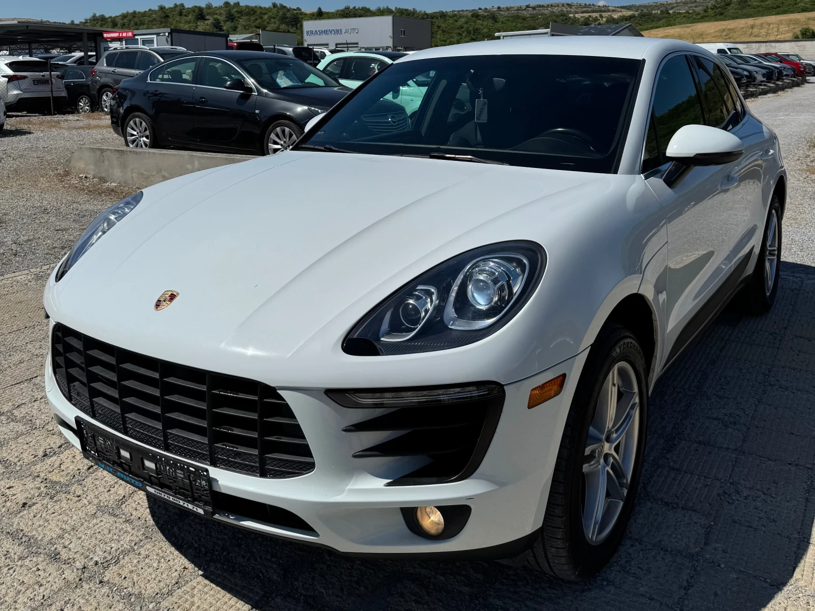 Porsche Macan, снимка 3 - Автомобили и джипове - 55085813