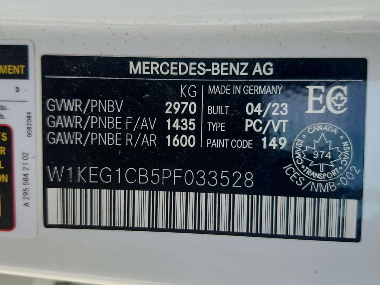Mercedes-Benz EQE * 350 4MATIC * CARFAX * , снимка 16 - Автомобили и джипове - 55310578