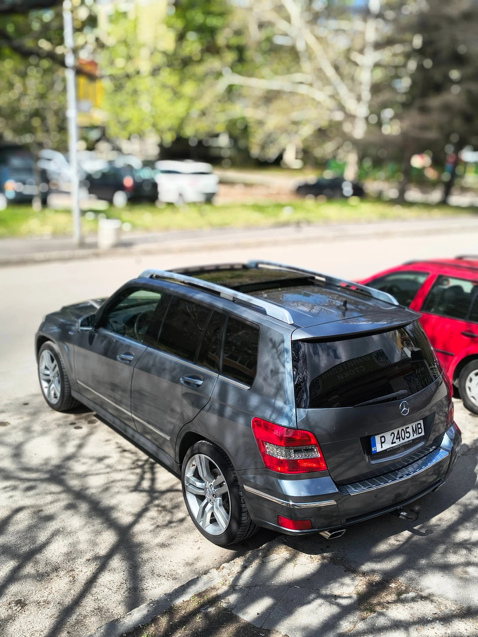 Mercedes-Benz GLK 250-204к.с. 4Matic Full Панорама Кеуless Go Памет , снимка 3 - Автомобили и джипове - 55371294