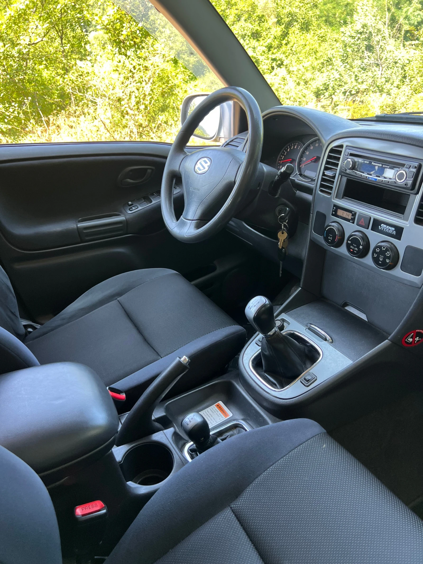 Suzuki Grand vitara, снимка 5 - Автомобили и джипове - 55400001