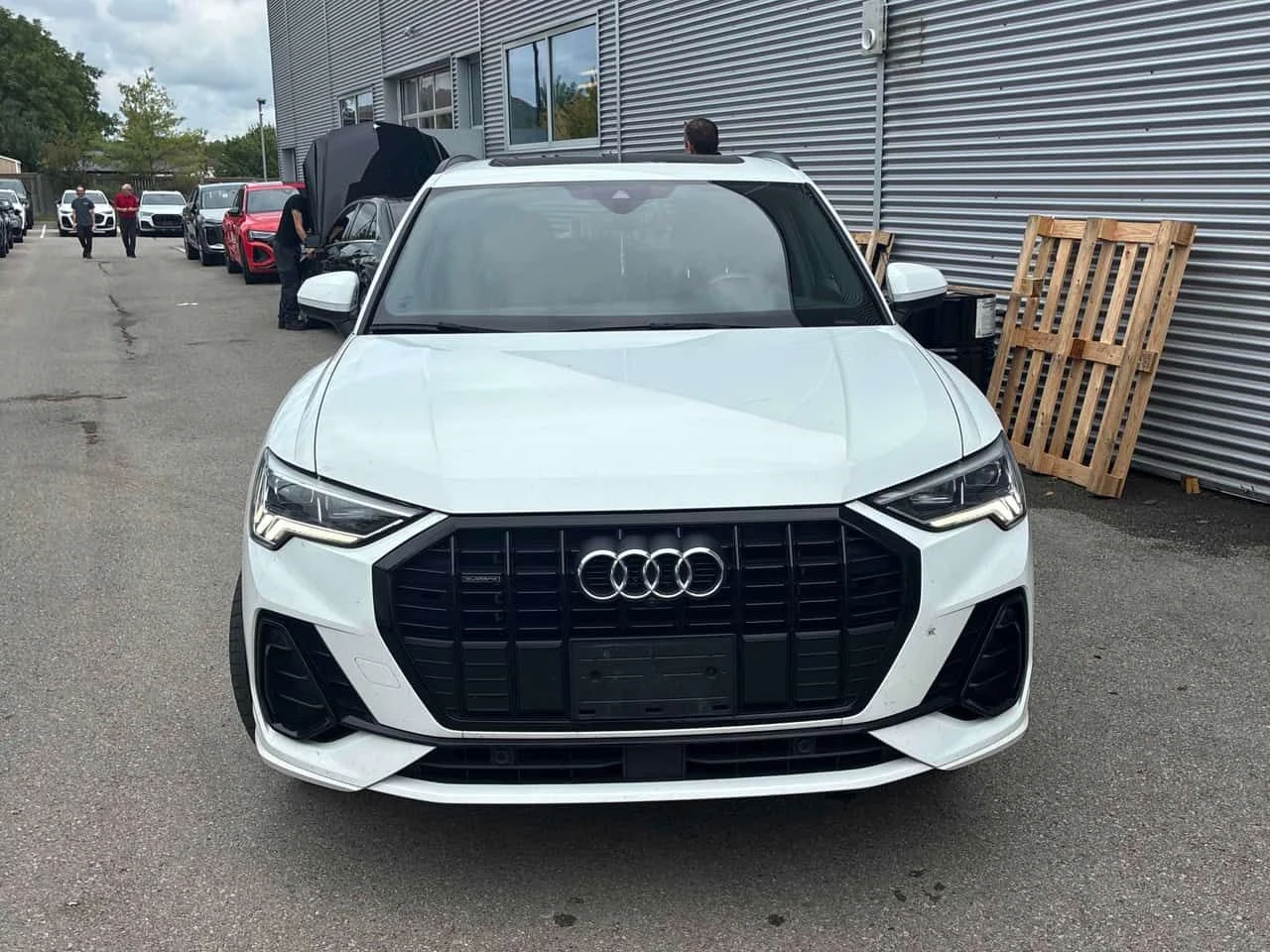Audi Q3 Technik / 360 / DISTRONIC / B&O / CARFAX , снимка 6 - Автомобили и джипове - 55602470