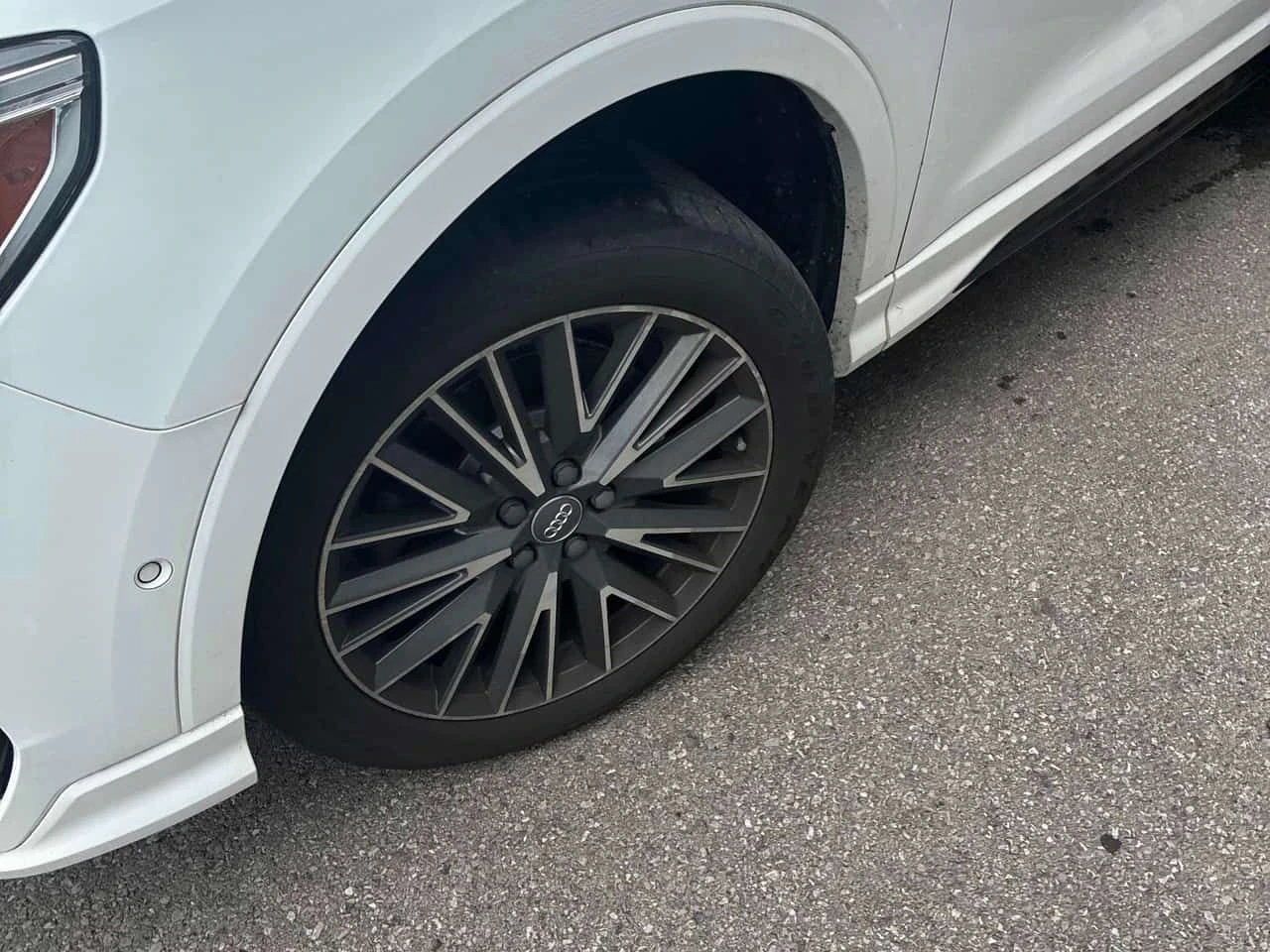 Audi Q3 Technik / 360 / DISTRONIC / B&O / CARFAX , снимка 7 - Автомобили и джипове - 55602470