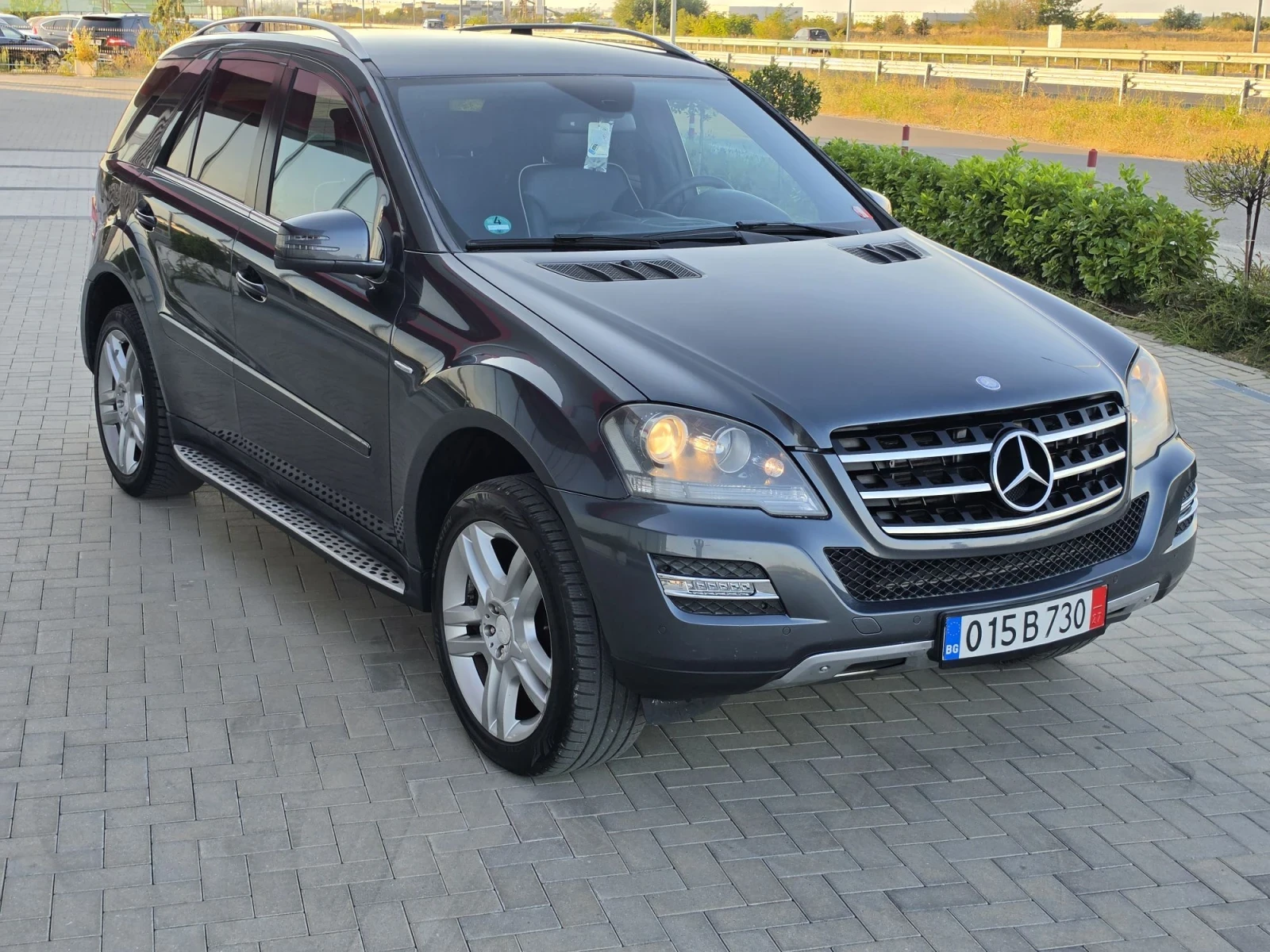 Mercedes-Benz ML 350 Grand Edition/ FUL-Ful, снимка 3 - Автомобили и джипове - 55730262