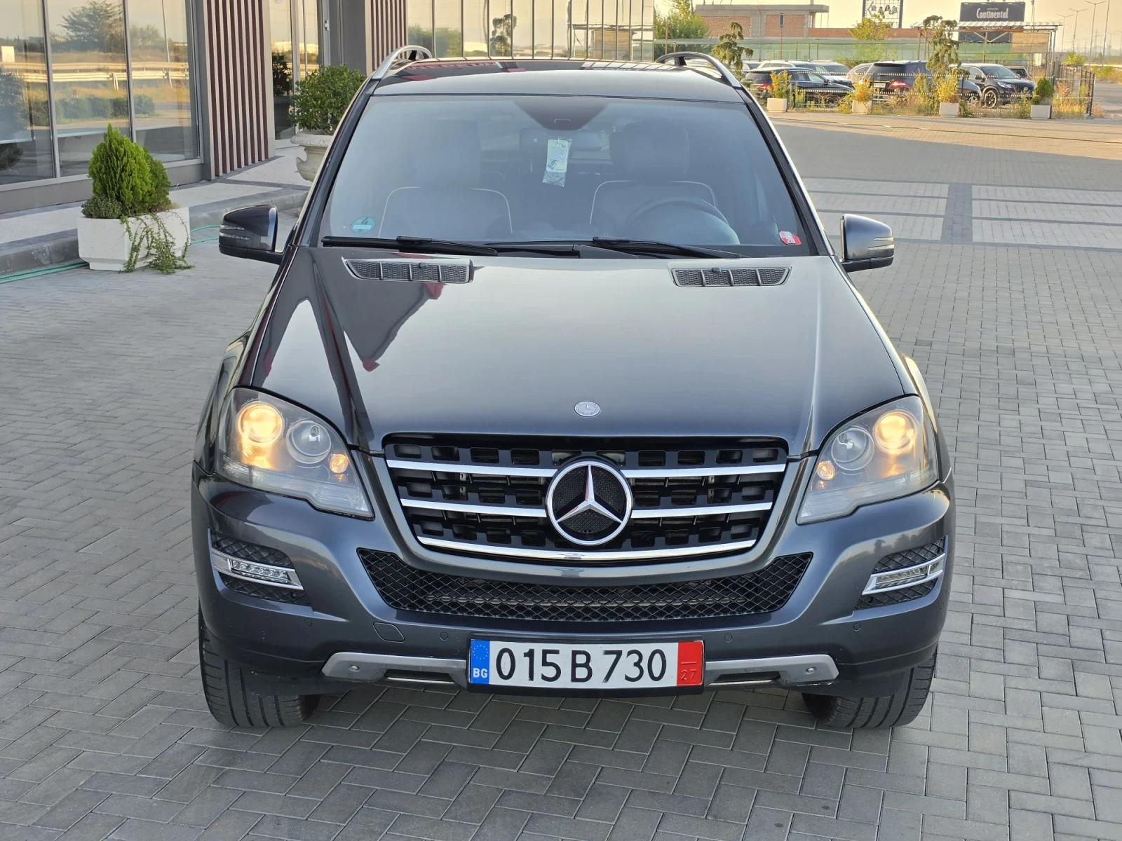 Mercedes-Benz ML 350 Grand Edition/ FUL-Ful, снимка 2 - Автомобили и джипове - 55730262