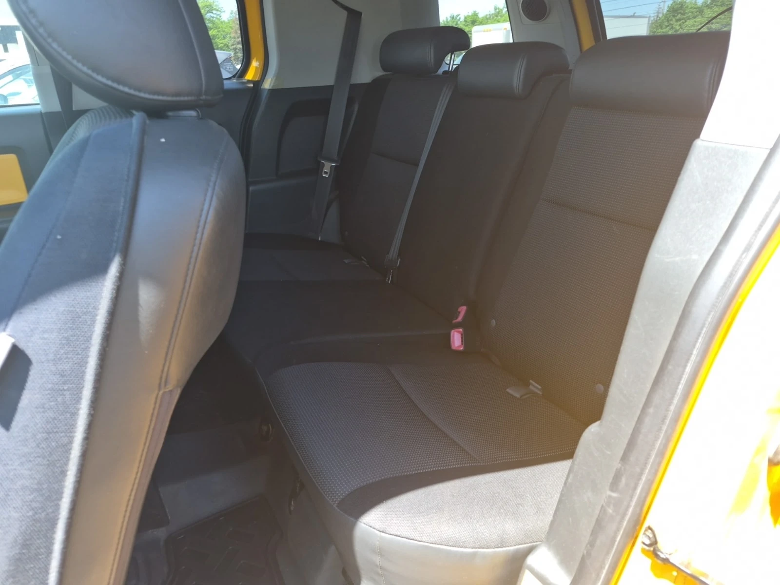 Toyota Fj cruiser * 4WD 4DR AUTO * CARFAX * ����������� | Mobile.bg � ����������� 11