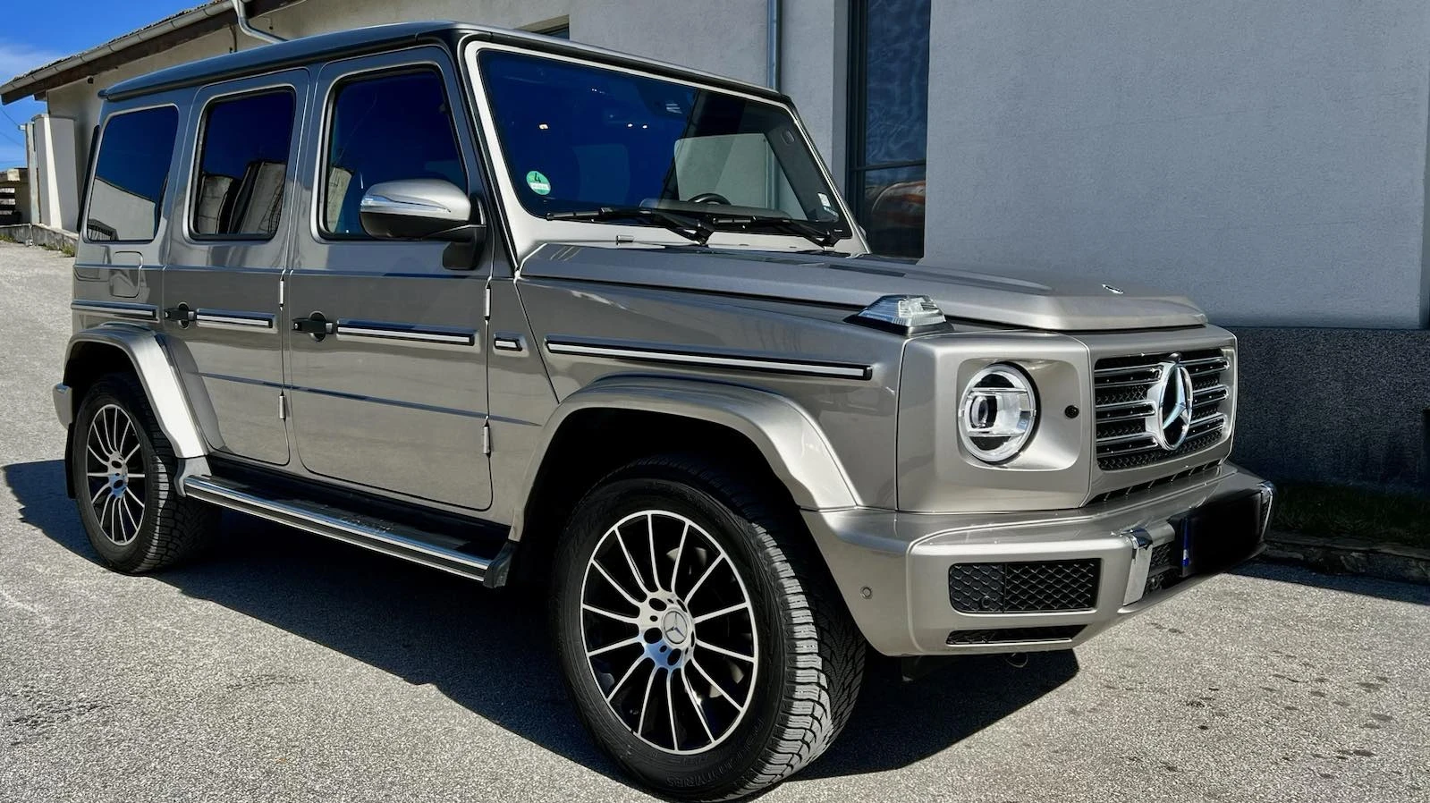 Mercedes-Benz G 400 AMG, снимка 2 - Автомобили и джипове - 55832278