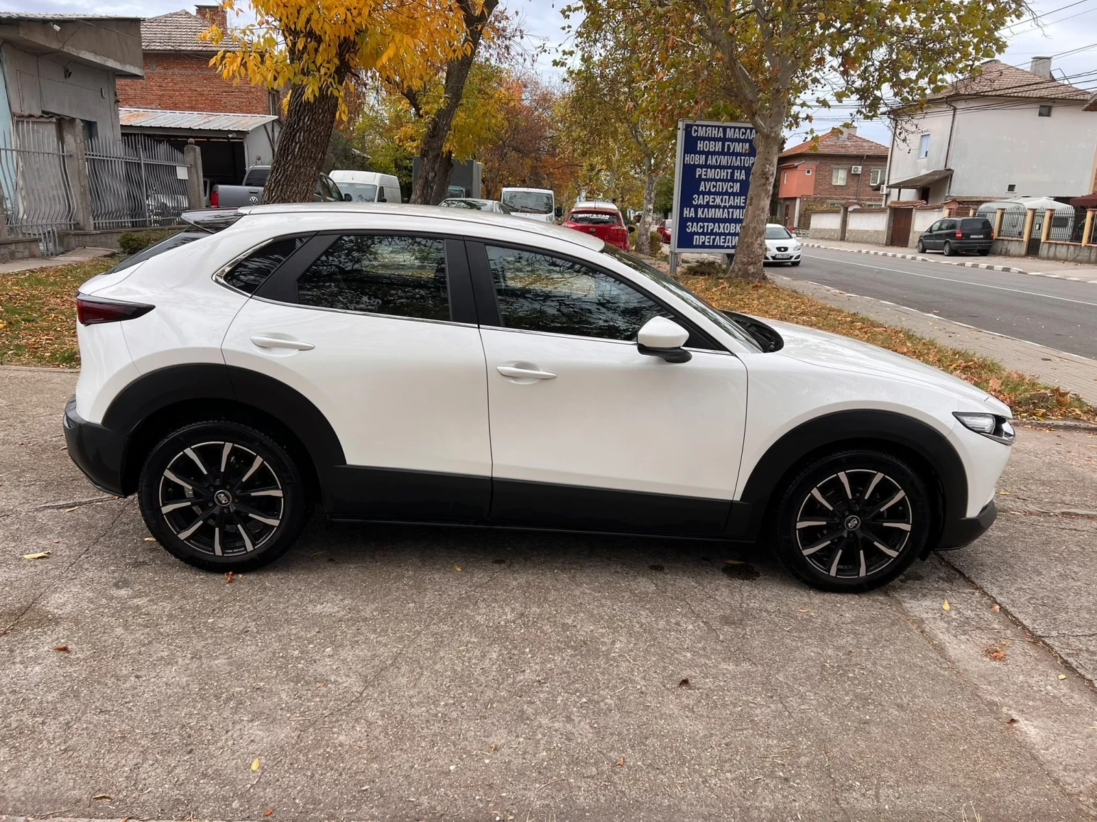 Mazda CX-30, снимка 4 - Автомобили и джипове - 56733185