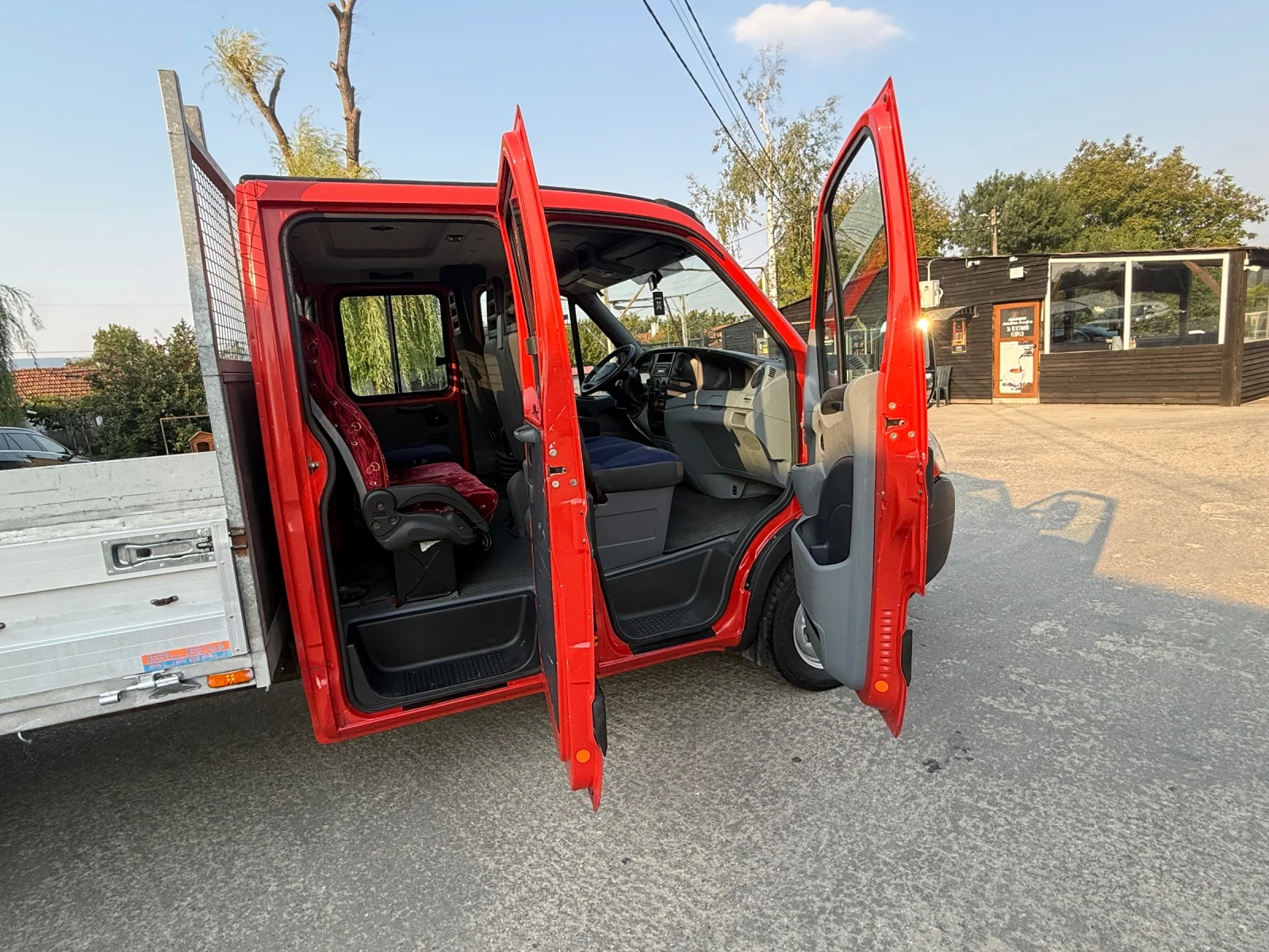 Iveco 35c15 3.0мотор 5+ 1 Перфектен , снимка 9 - Бусове и автобуси - 55711560