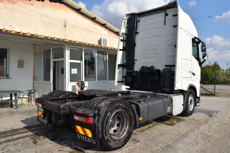 Volvo Fh, снимка 3 - Камиони - 52065849