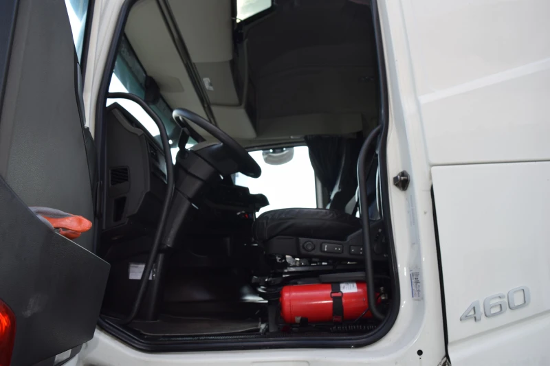 Volvo Fh, снимка 8 - Камиони - 52065849