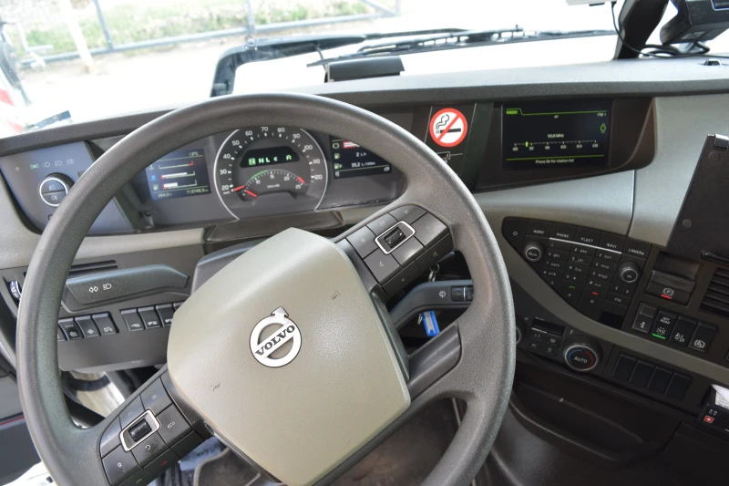 Volvo Fh, снимка 12 - Камиони - 52065849
