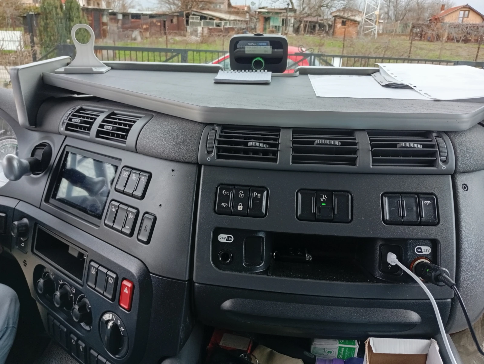 Daf CF Euro 6 , Д-8.15m., В-3m, падащ борд, снимка 16 - Камиони - 54030299