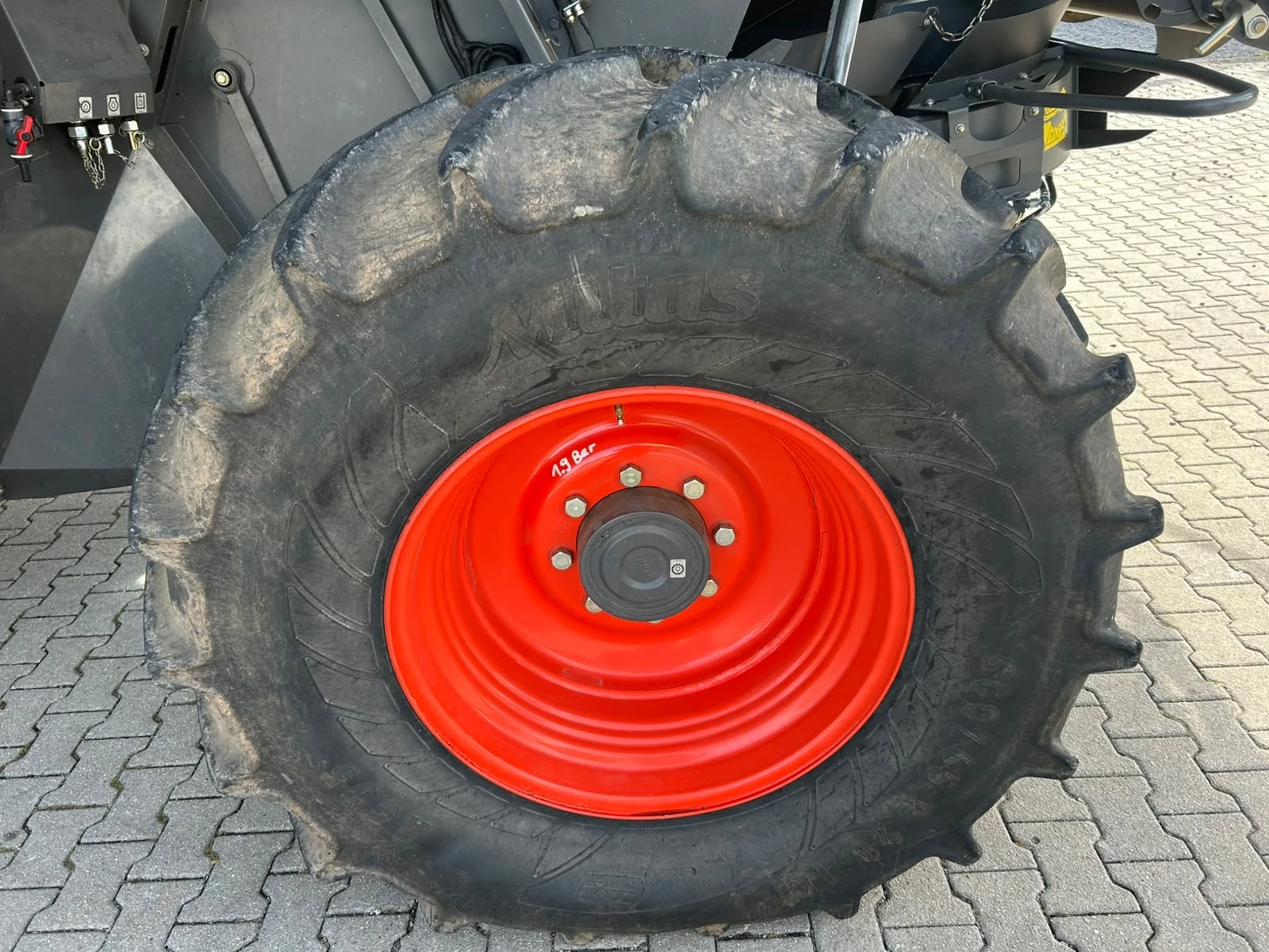 ������� Claas LEXION 760 TT + CLAAS VARIO 930 ������ | Mobile.bg � ����������� 10