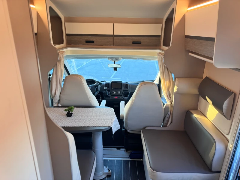 Кемпер XGO XGO/Dynamic/Fiat-Ducato/4people/140к.с./2.2Hdi/6.8, снимка 11 - Каравани и кемпери - 49579225