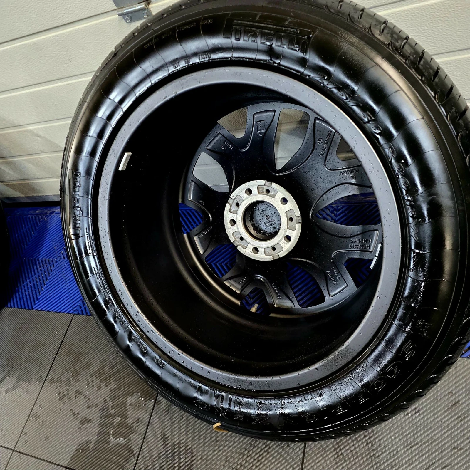 ���� � ������ 275/50R20 �� Mercedes-Benz G 63 AMG | Mobile.bg � ����������� 13