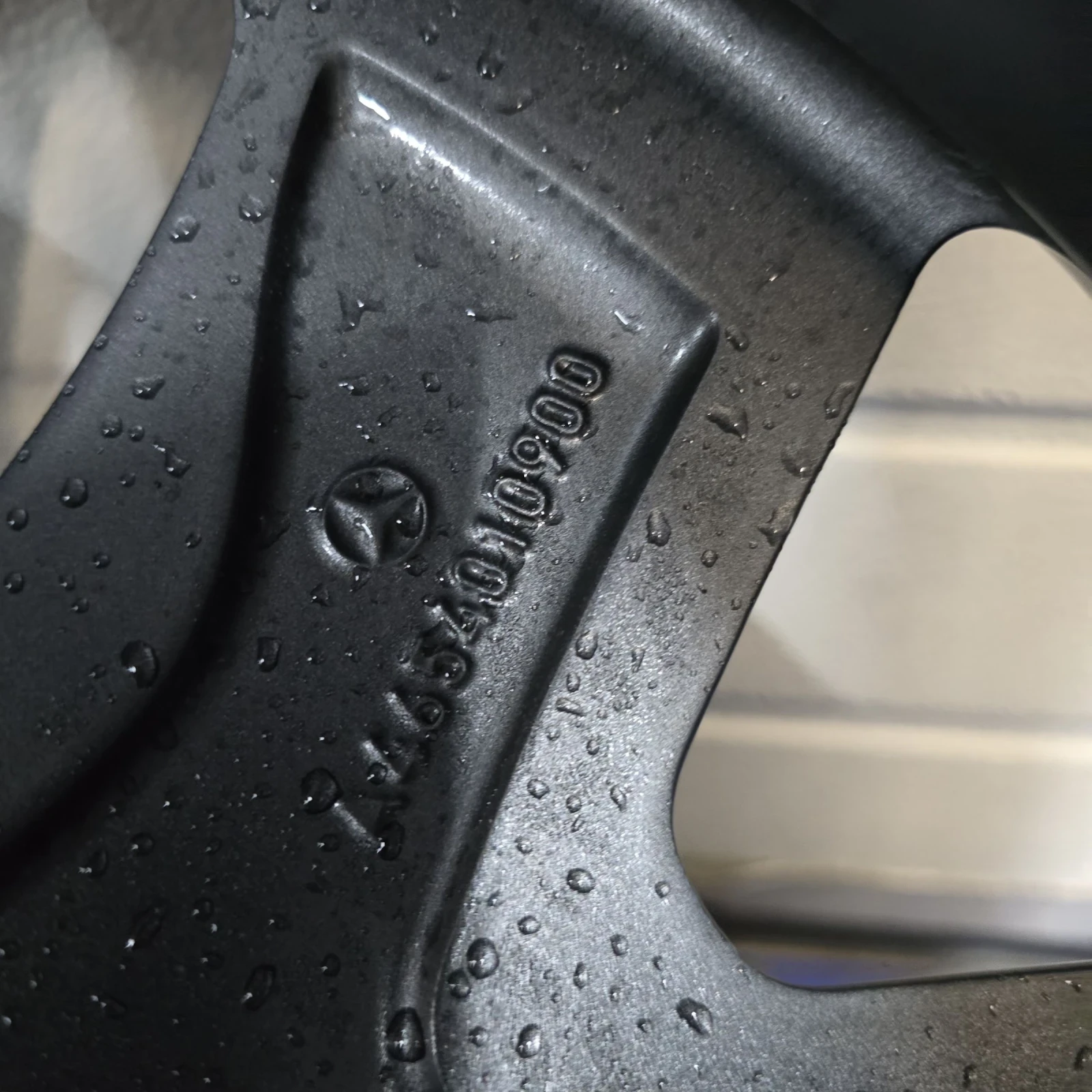 ���� � ������ 275/50R20 �� Mercedes-Benz G 63 AMG | Mobile.bg � ����������� 17