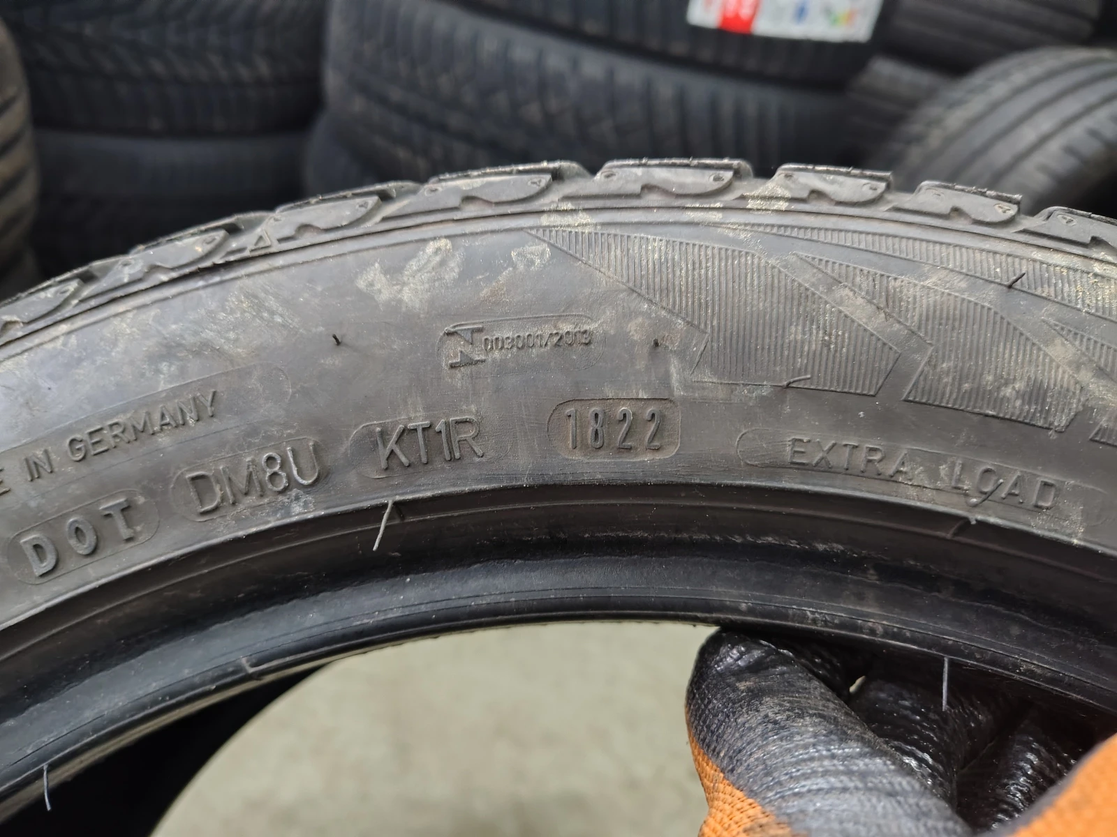 Гуми Зимни 245/45R18, снимка 10 - Гуми и джанти - 54088012