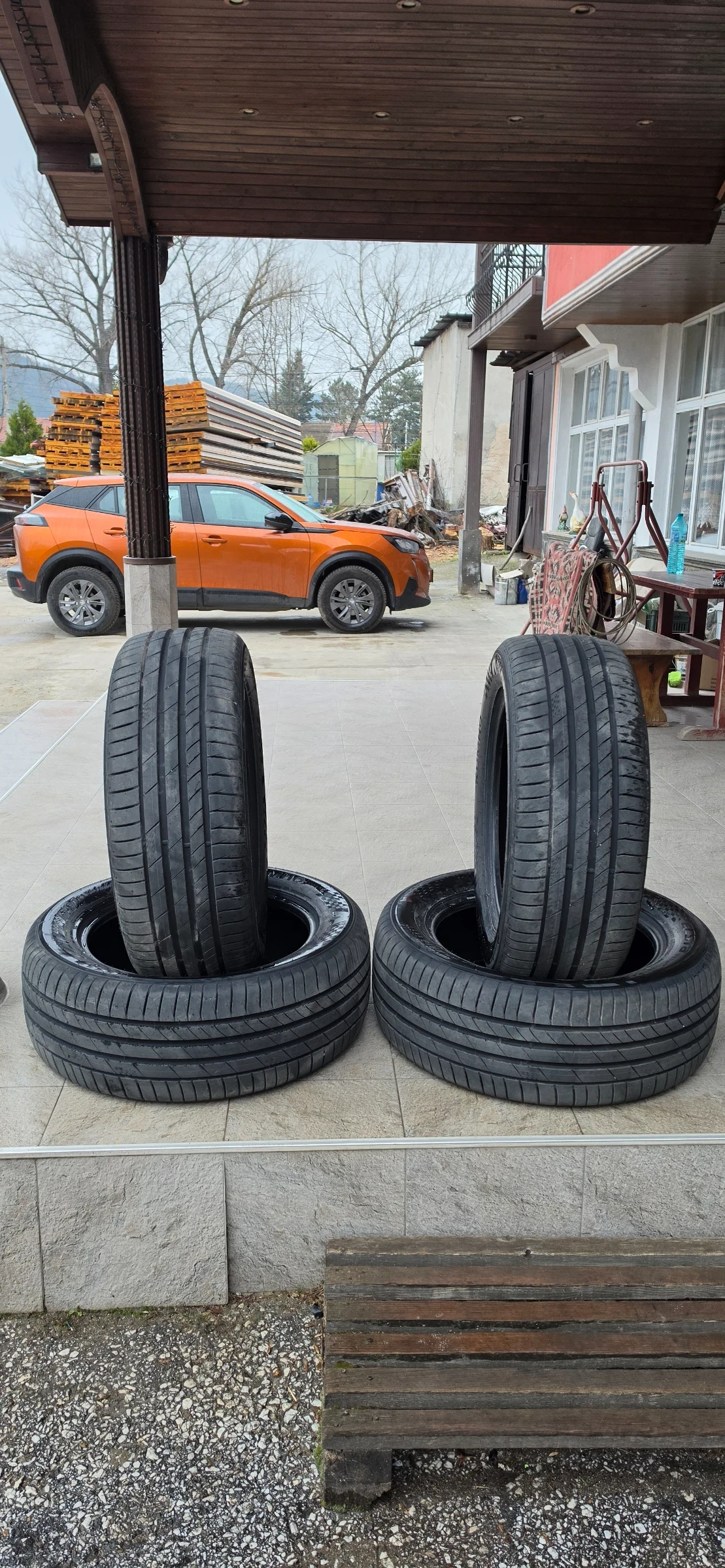 Гуми Летни 255/55R19, снимка 2 - Гуми и джанти - 54184037