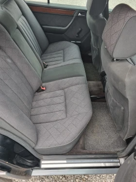 Mercedes-Benz 124 E220, снимка 13
