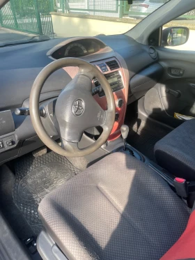 Обява за продажба на Toyota Yaris Седан 1.5 ~7 600 лв. - изображение 5