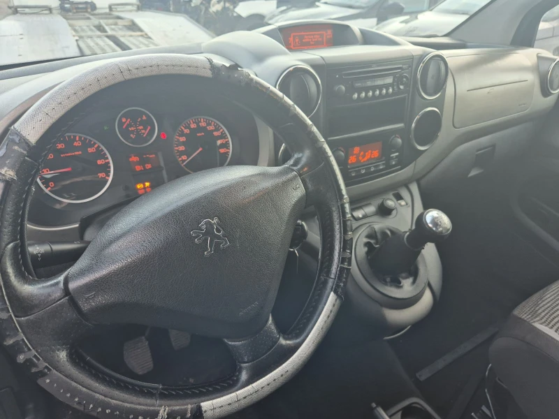Peugeot Partner 1.6 16v 90, снимка 8 - Автомобили и джипове - 50006236