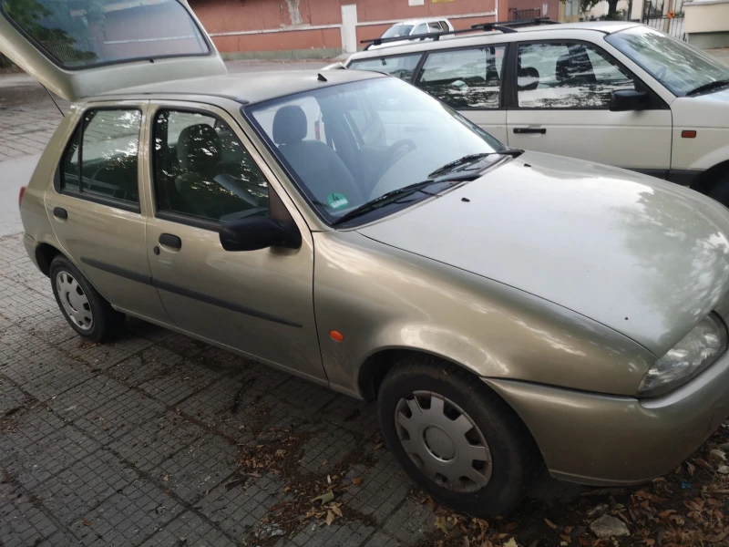 Ford Fiesta, снимка 4 - Автомобили и джипове - 47636532