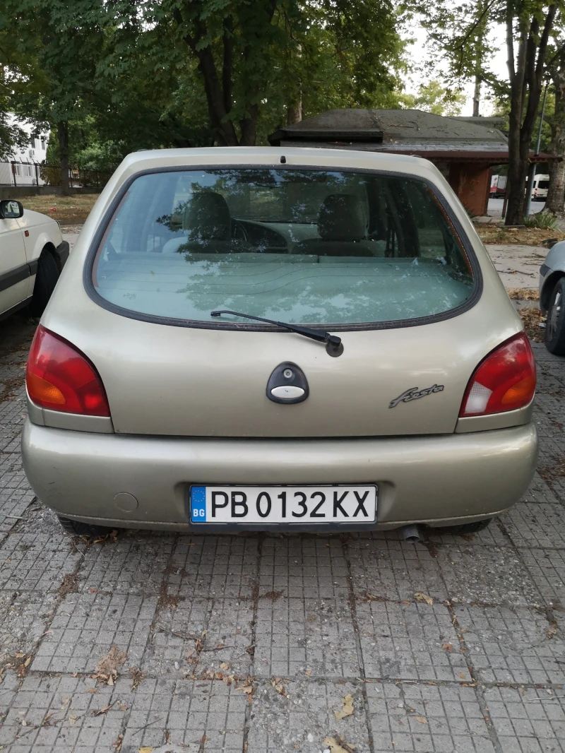 Ford Fiesta, снимка 6 - Автомобили и джипове - 47636532