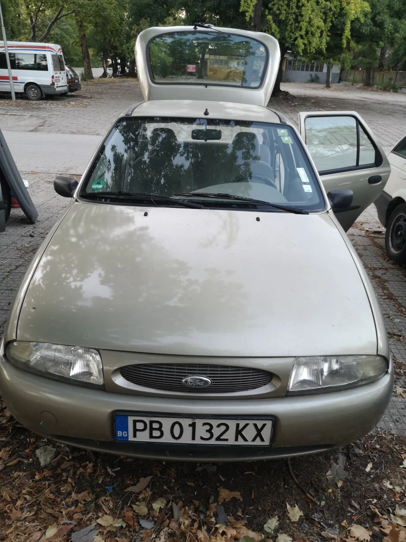 Ford Fiesta, снимка 1 - Автомобили и джипове - 47636532