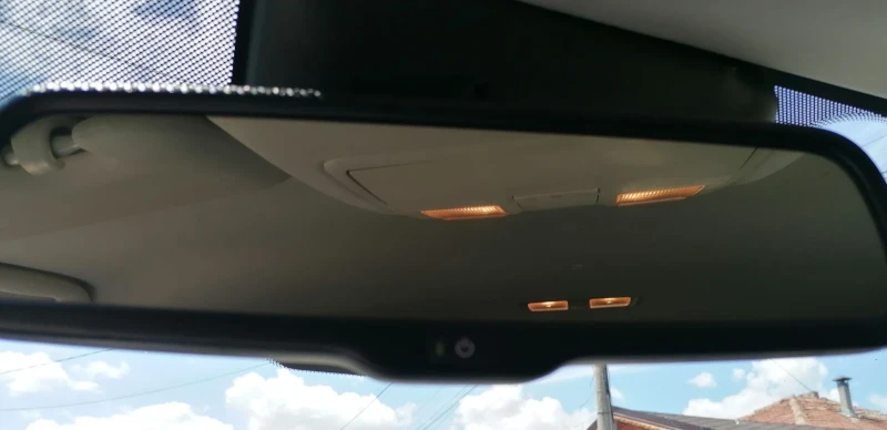 Mazda 6 2.2d facelift, снимка 7 - Автомобили и джипове - 51117919