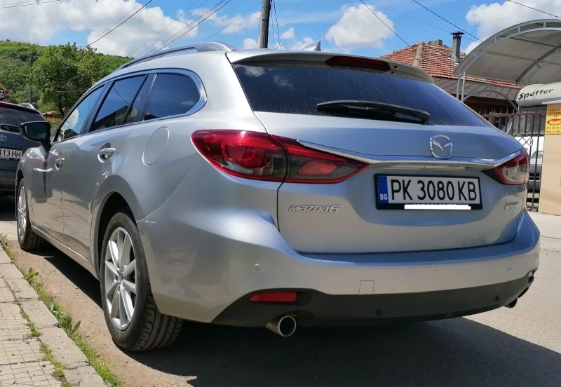 Mazda 6 2.2d facelift, снимка 5 - Автомобили и джипове - 51117919