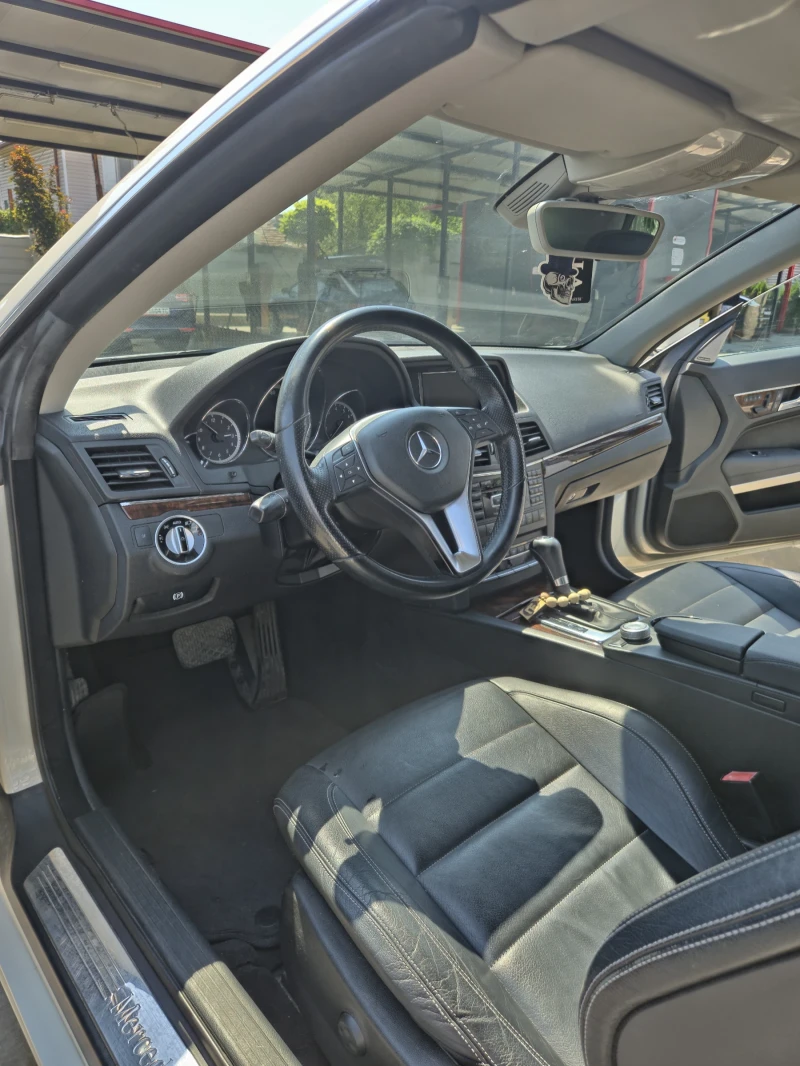 Mercedes-Benz E 350, снимка 14 - Автомобили и джипове - 51286319