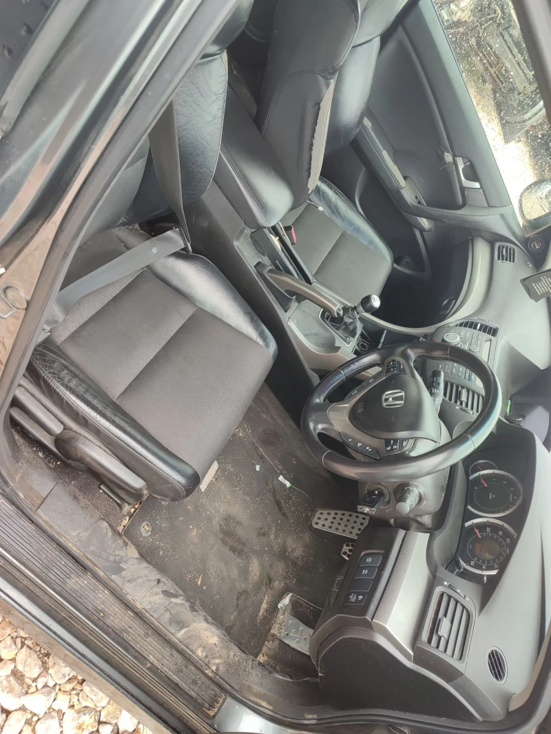 Honda Accord 2.2 i-DTEC/150/Type S, снимка 6 - Автомобили и джипове - 52599870