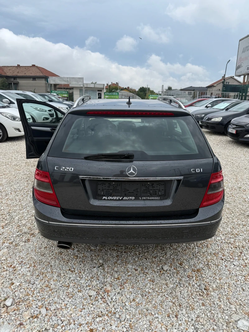 Mercedes-Benz C 220 2200, снимка 11 - Автомобили и джипове - 52852009