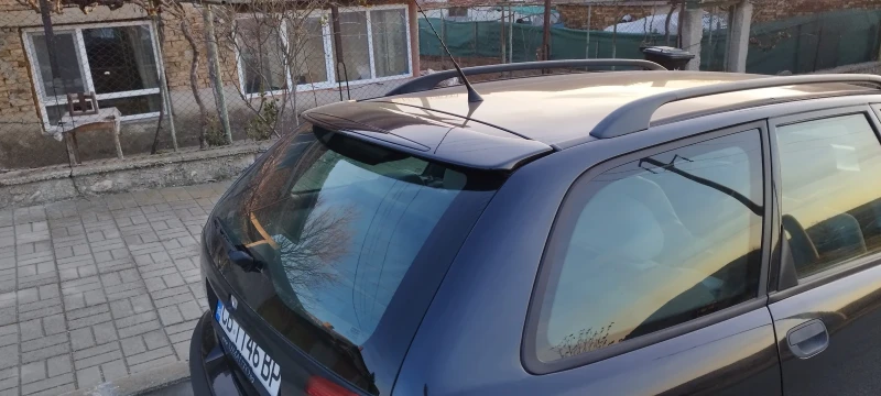 Volvo V40, снимка 5 - Автомобили и джипове - 52964557