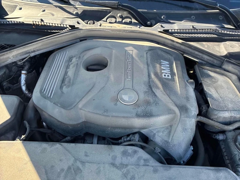 BMW 330 i xDrive * CARFAX* * ВТОРИ ГУМИ И ДЖАНТИ, снимка 16 - Автомобили и джипове - 53287729