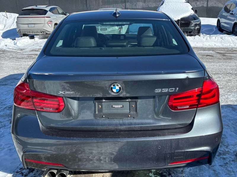 BMW 330 i xDrive * CARFAX* * ВТОРИ ГУМИ И ДЖАНТИ, снимка 4 - Автомобили и джипове - 53287729