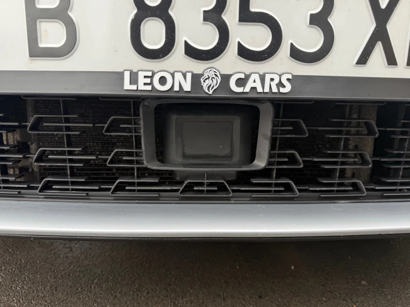 Seat Leon Автомат дистоник линия асистент . , снимка 16 - Автомобили и джипове - 53366972