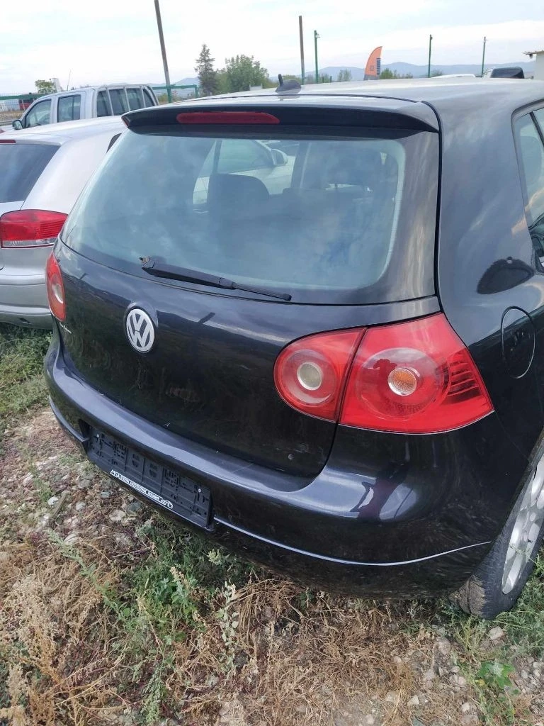 VW Golf 1.9, снимка 2 - Автомобили и джипове - 45204484