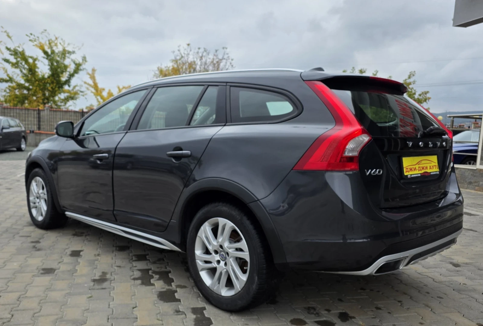 Volvo V60 Cross Country 2.0 D3 150k.c | Mobile.bg — изображение 4