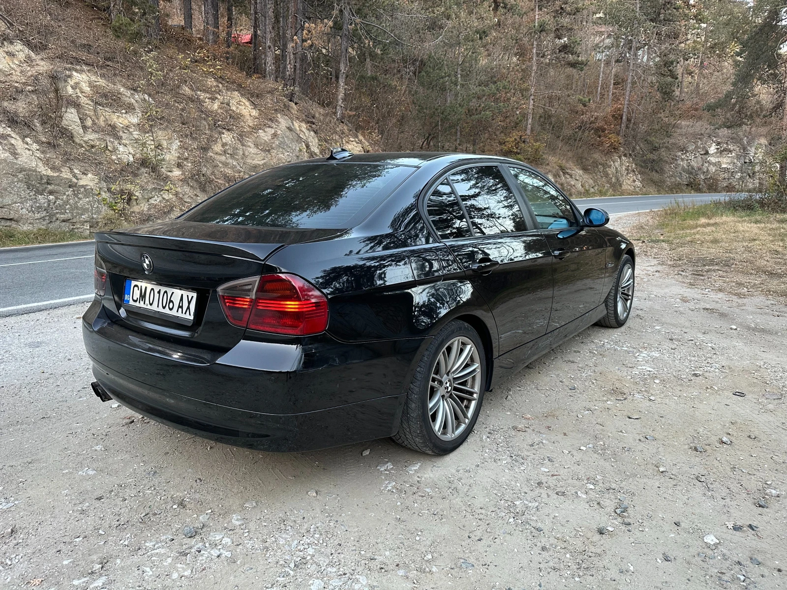 BMW 320 NAVI - изображение 3