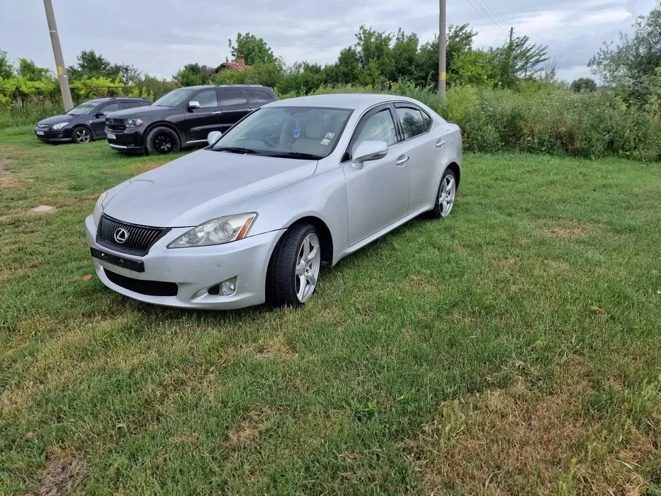 Lexus IS 220d  - изображение 5