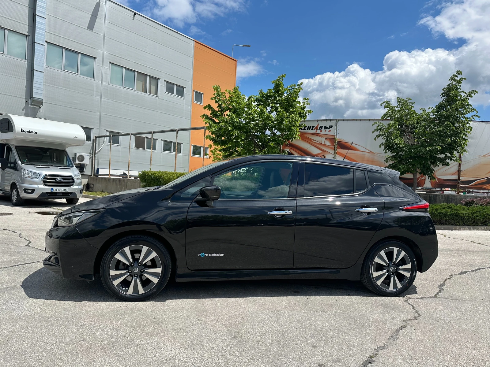 Nissan Leaf  40kWh 150к.с. Австрия/Всички Екстри - изображение 2