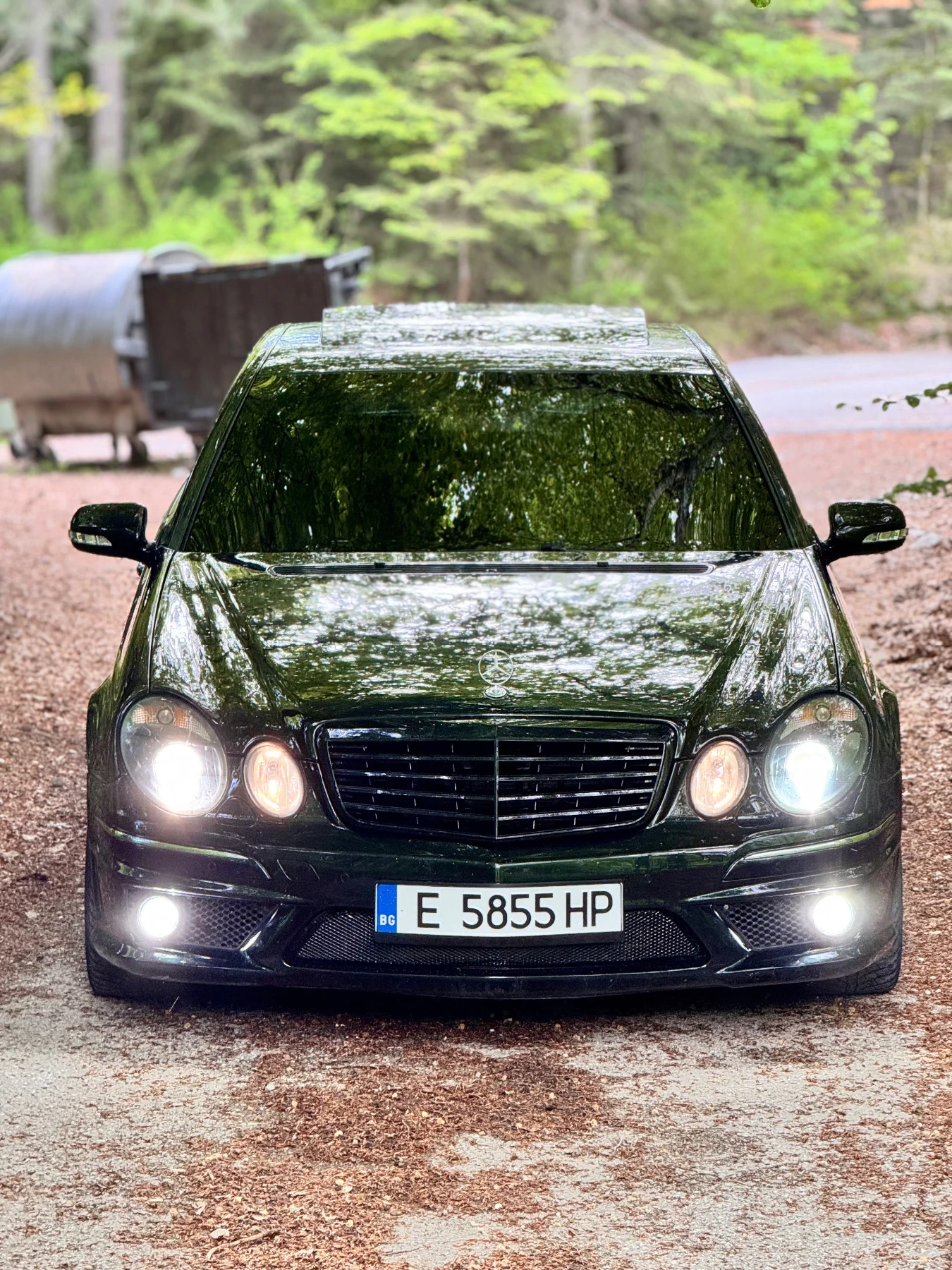 Mercedes-Benz E 500 AMG - изображение 9