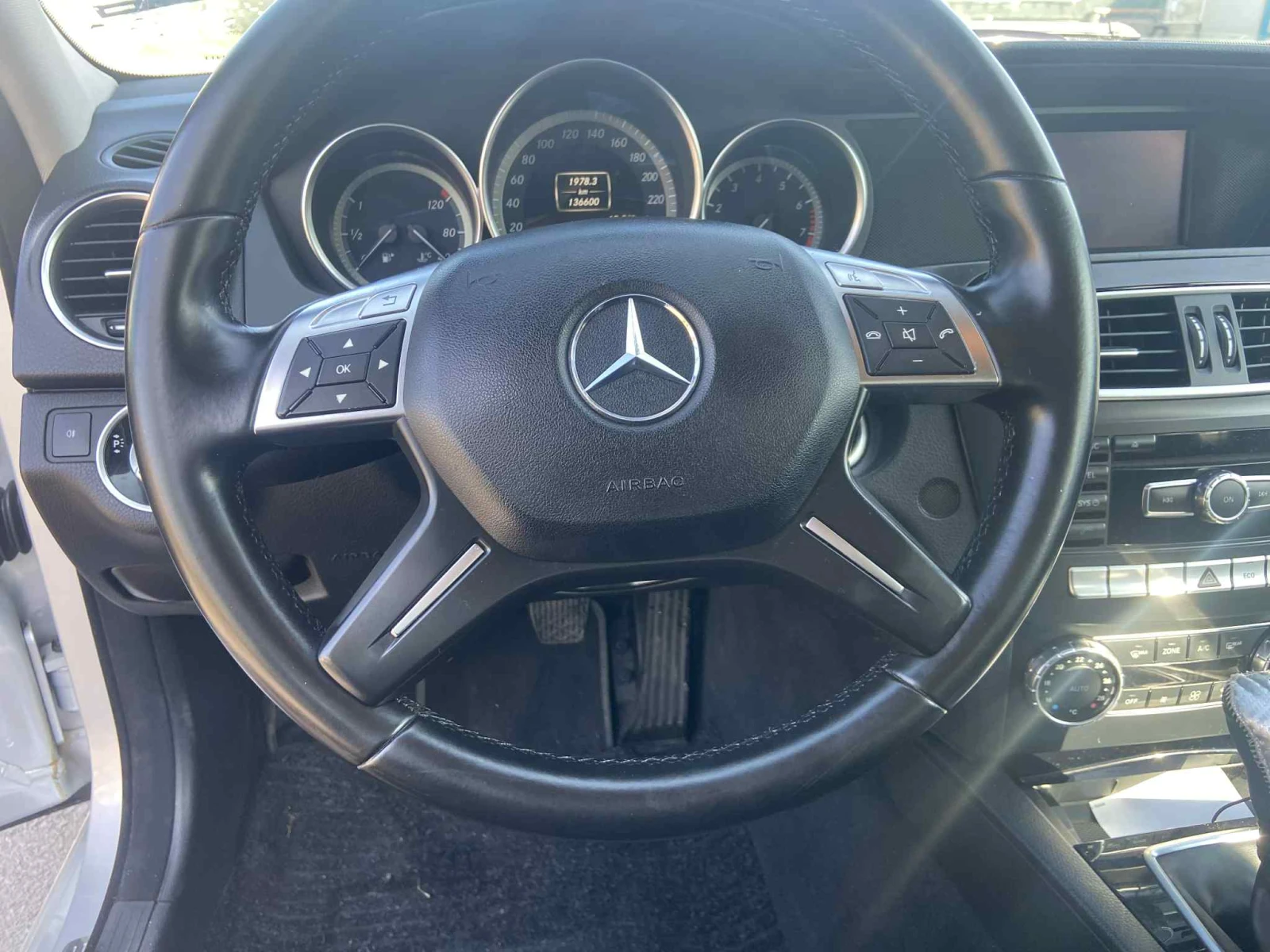 Mercedes-Benz C 200 6 скорости - изображение 8