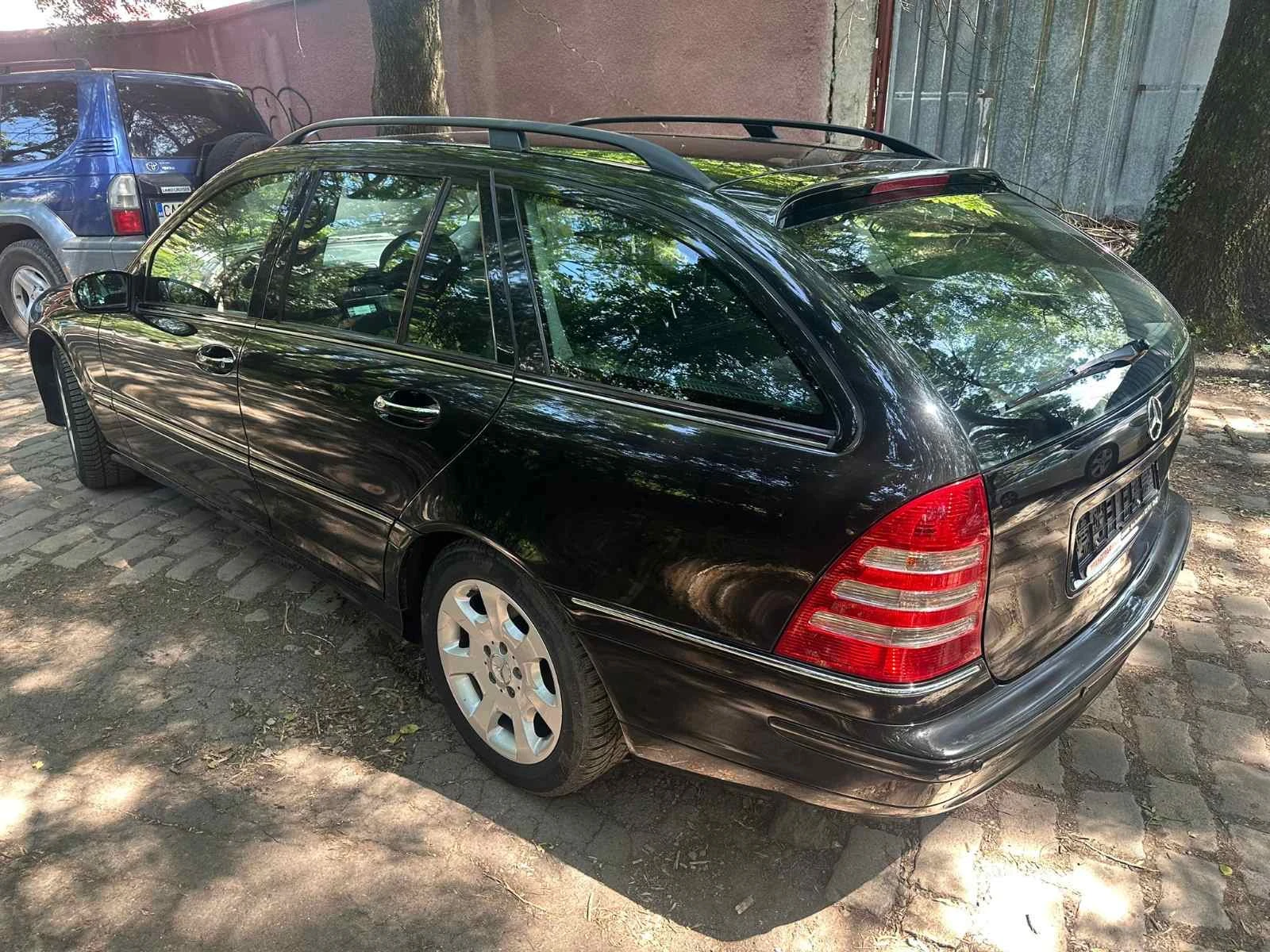 Mercedes-Benz C 200 ELEGANCE - изображение 3
