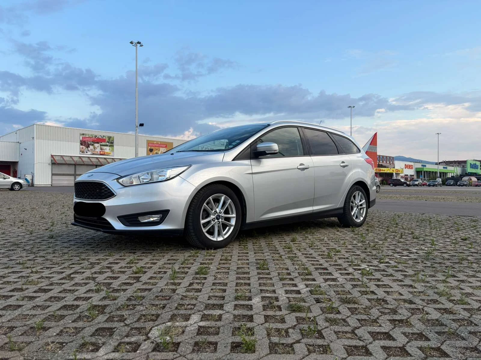 Ford Focus Комби, снимка 7 - Автомобили и джипове - 55598758