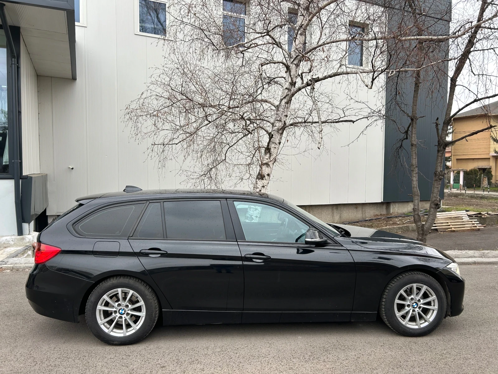 BMW 320  - изображение 3