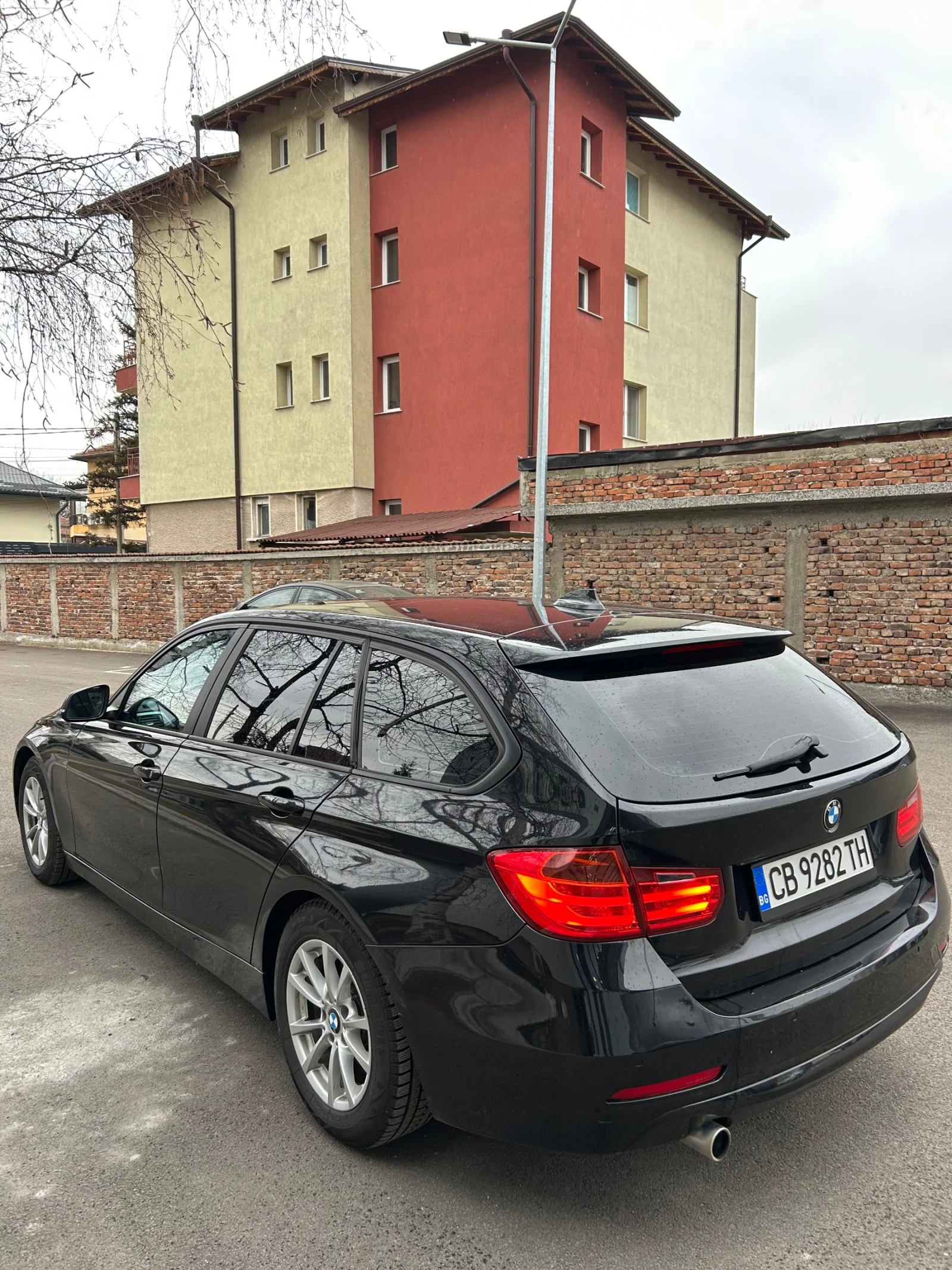 BMW 320  - изображение 5
