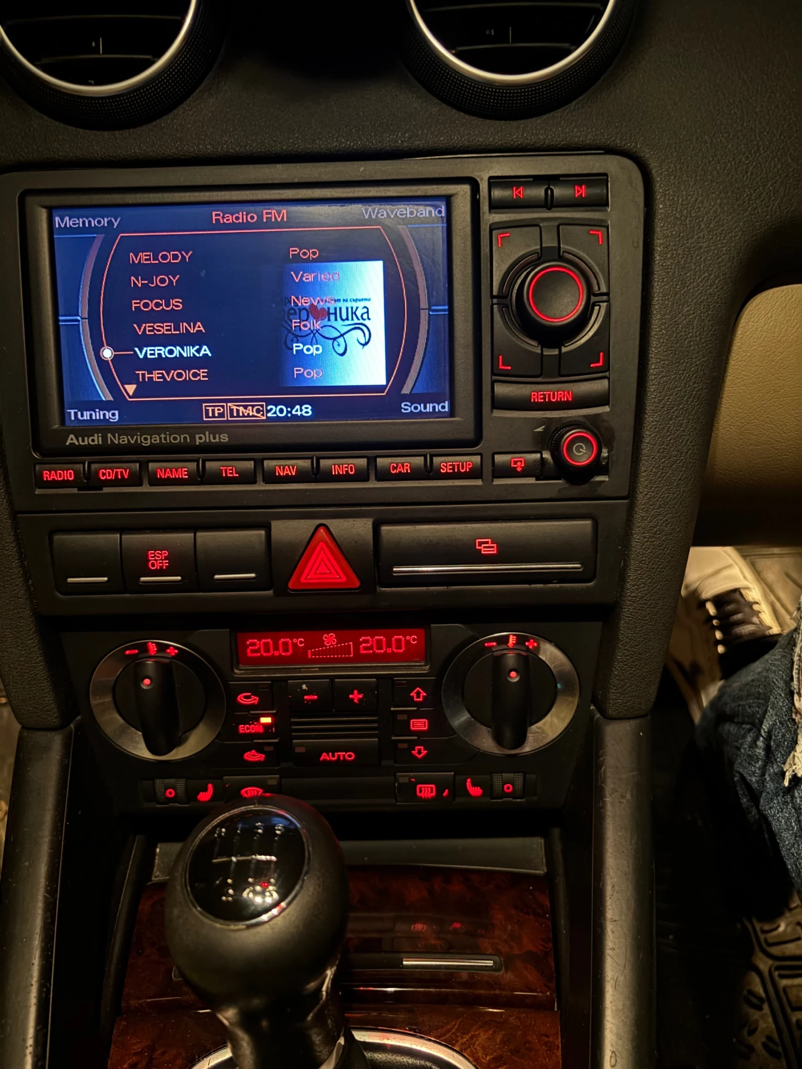 Audi A3 2.0 TFSI QUATTRO 200ps - изображение 2