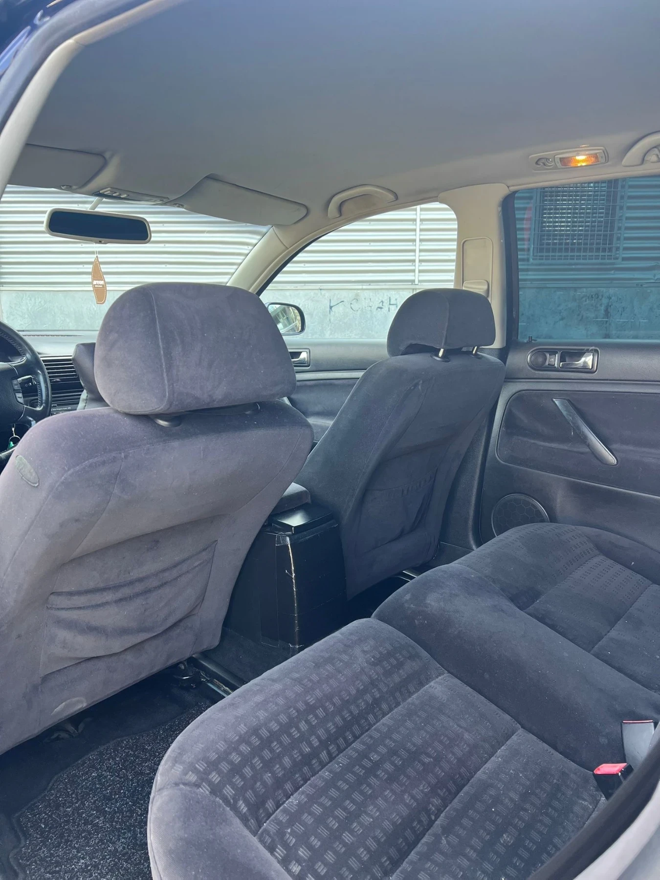 VW Passat 1.9 TDI GERMANY - изображение 10